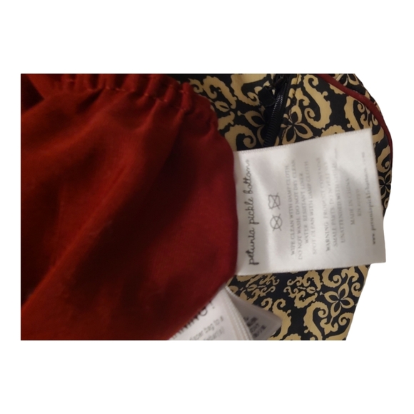 Petunia Pickle Bottom Touring Tote- Frolicking in Fez - Picture 6 of 8